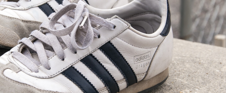Wolk genie complexiteit Deutsche Aktie des Tages: Adidas AG